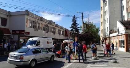 Kerékpárost gázoltak Csíkszeredában, megsérült, az állapota stabil